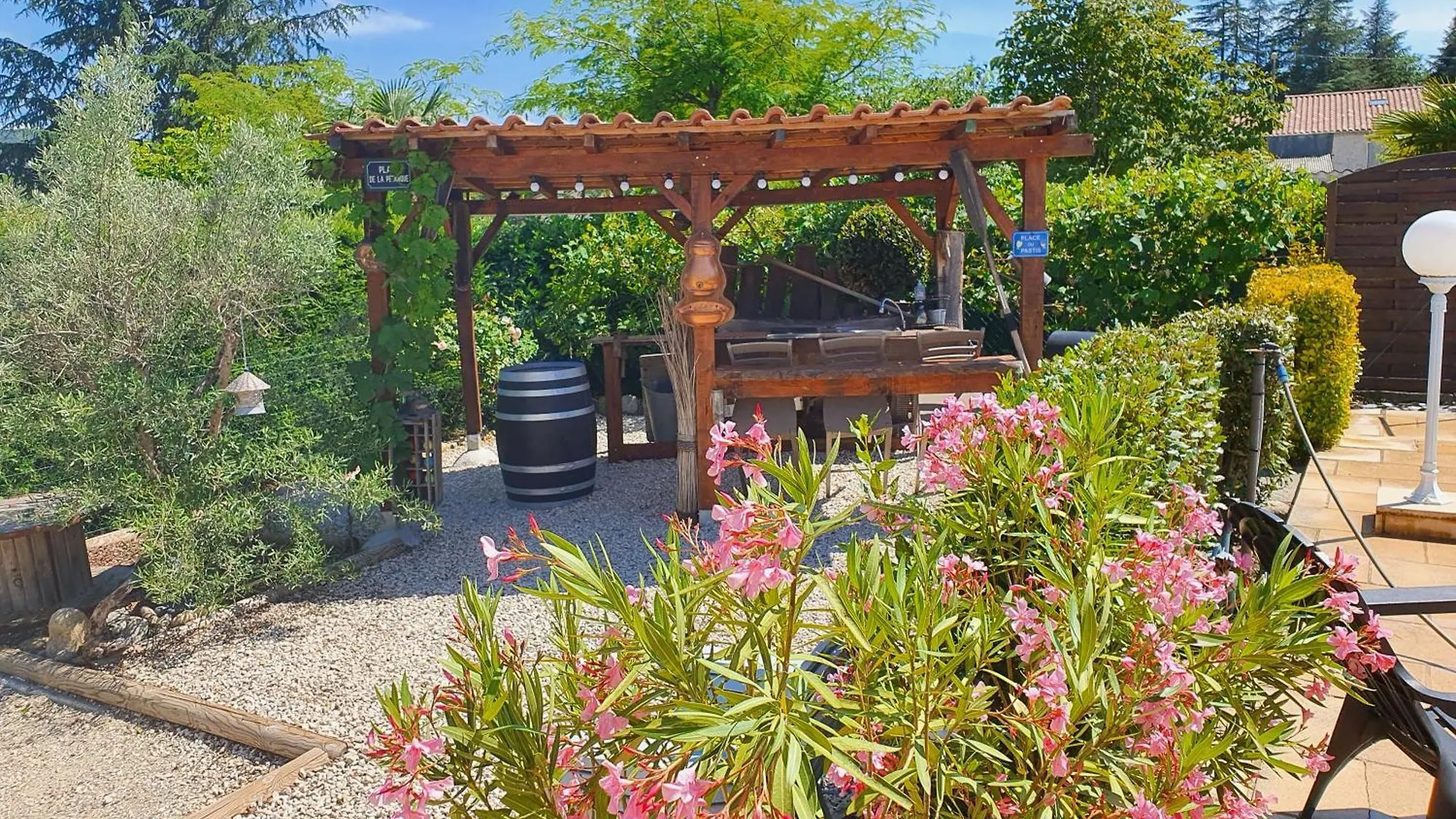 Holiday home Gite Maeva Vallon-Pont-d'Arc