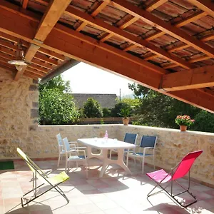 Apartment Charmante Bastide A Pont D'arc, Vallon-Pont-dʼArc